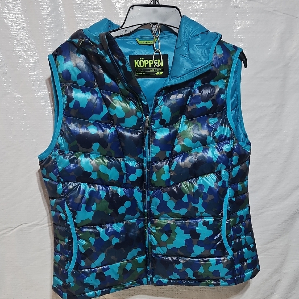 Koppen Multicolor Camo Hooded Vest